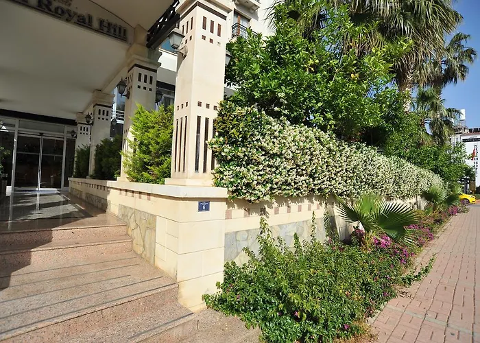 Royal Hill ホテル アンタルヤ