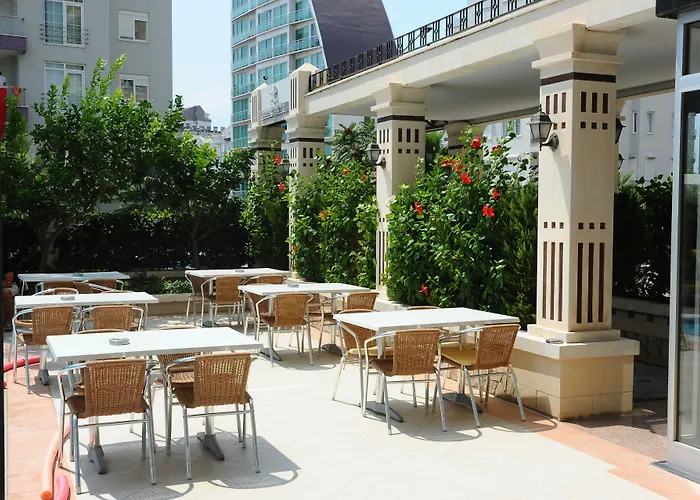 Royal Hill Hotel 3*