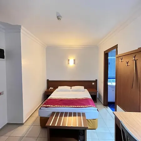 Hotel Royal Hill 3*