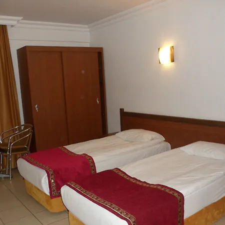 Royal Hill Hotel 3*