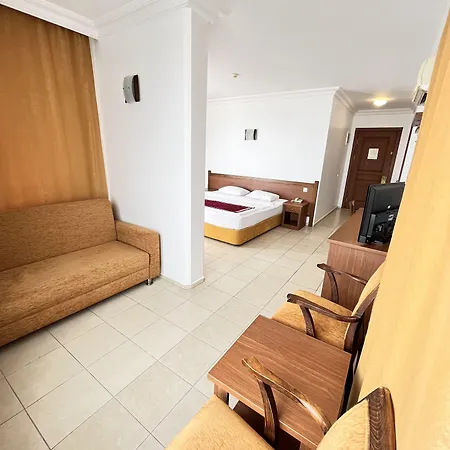 Royal Hill 3* Antalya